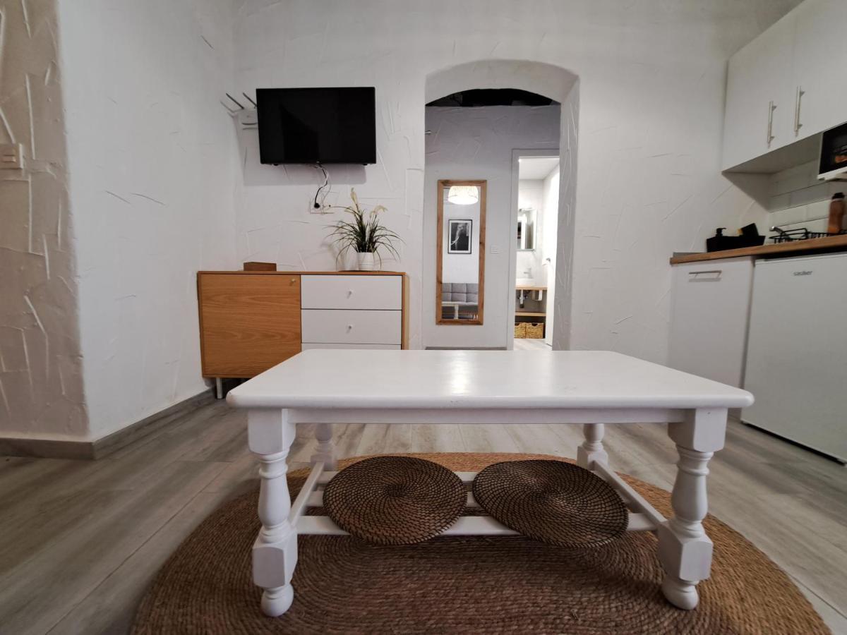 Apartamento La Zarzamora-Patio Privado Apartment Jerez de la Frontera Exterior photo
